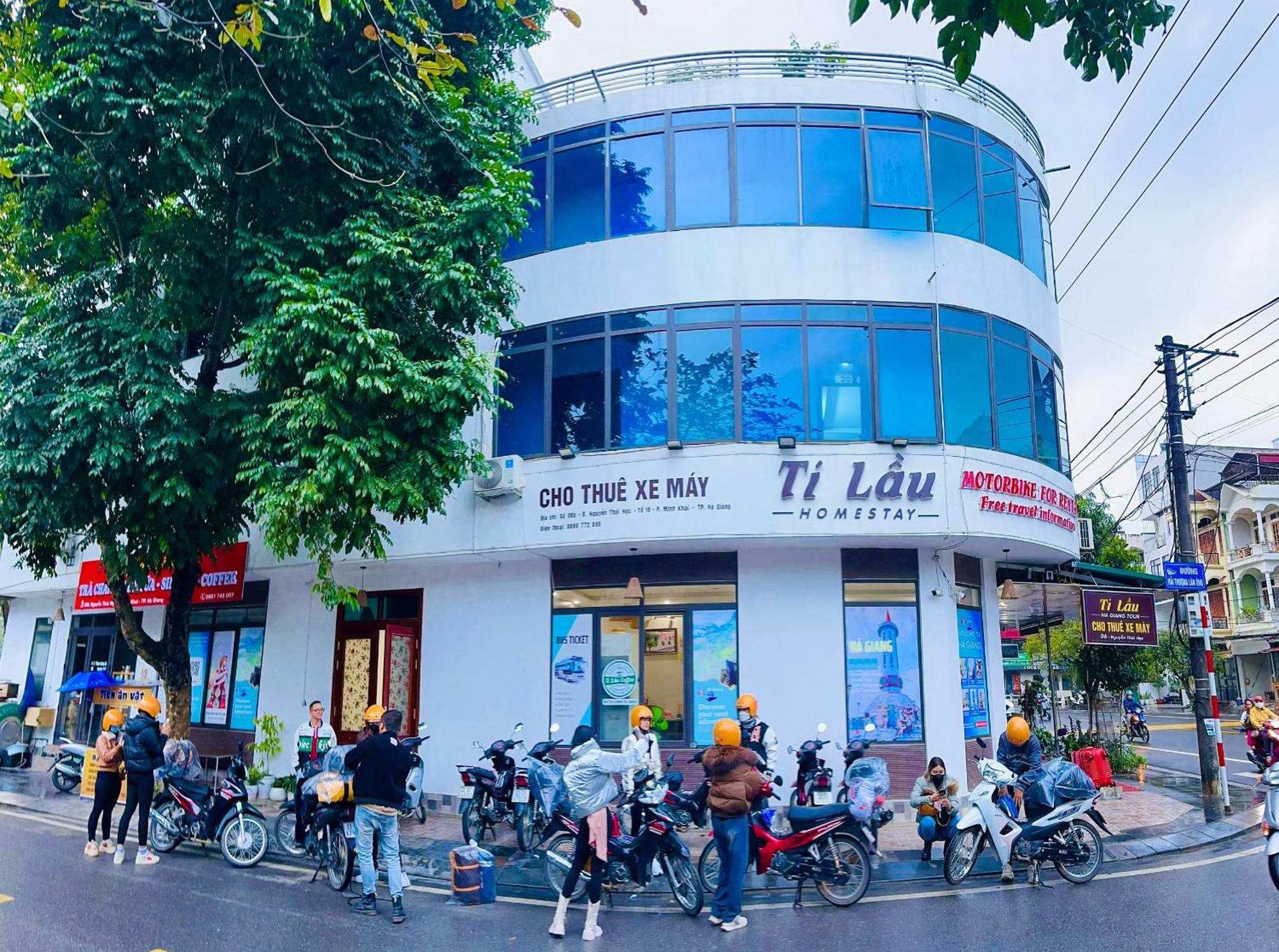 Tl Adventure Tour & Motorbike Aparthotel Ha Giang Exterior photo