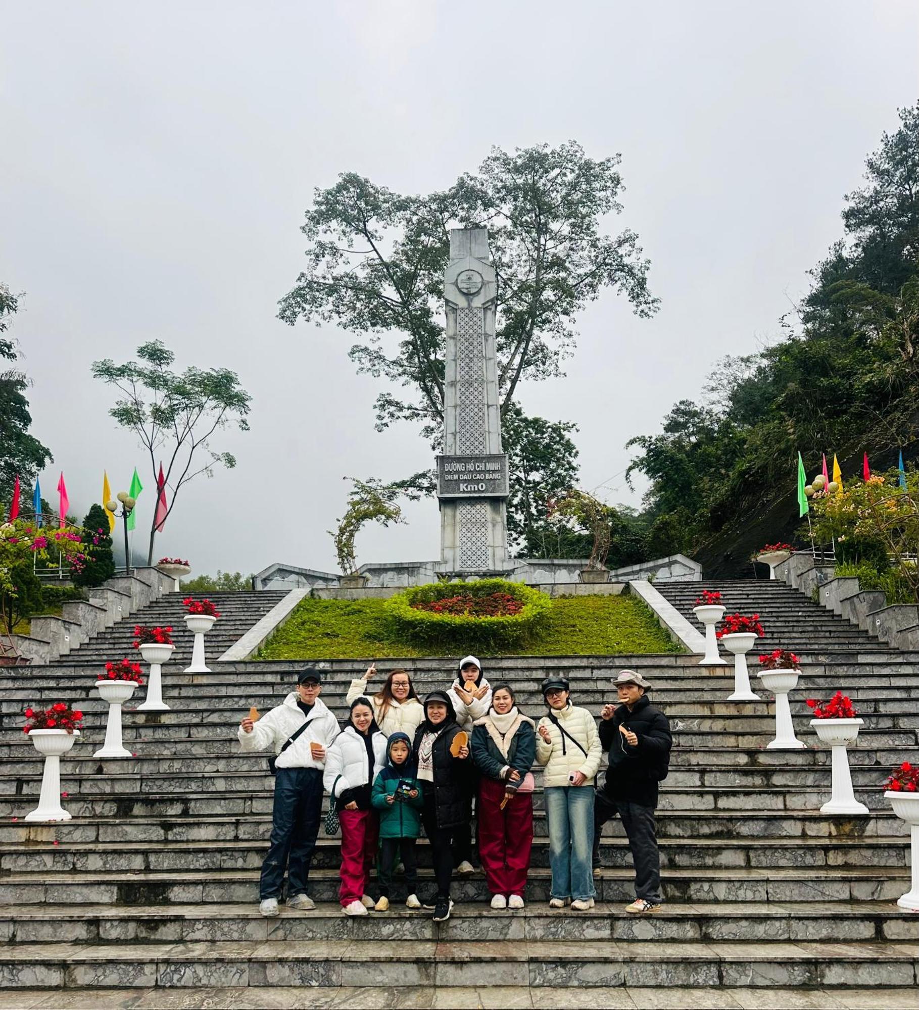 Tl Adventure Tour & Motorbike Aparthotel Ha Giang Exterior photo